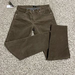Quiksilver Corduroy pants. Tapered fit.